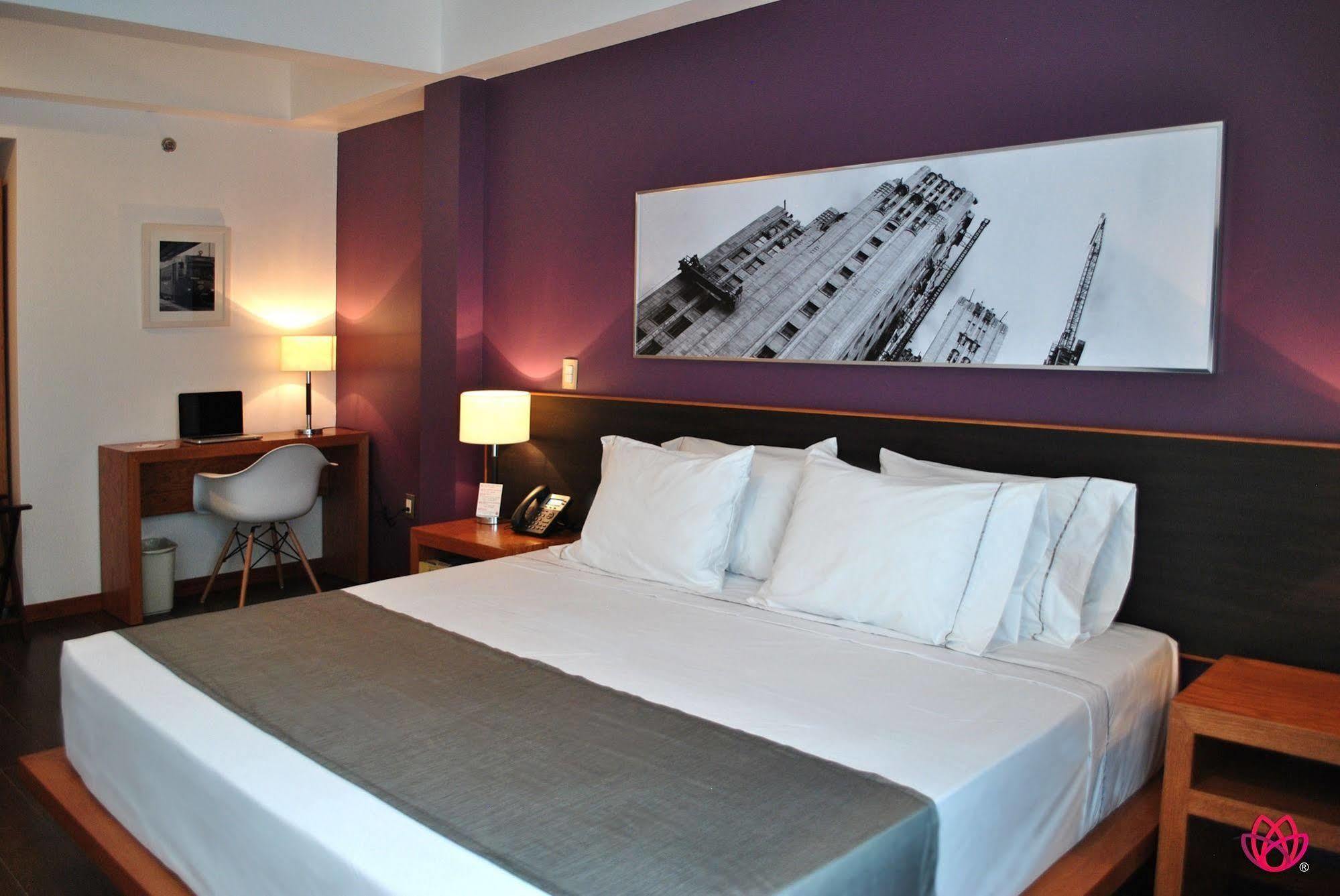 Hotel Y Tu Expo 과달라하라 외부 사진